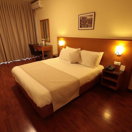 Monteverde Hotel Beit Mery Eksteriør bilde