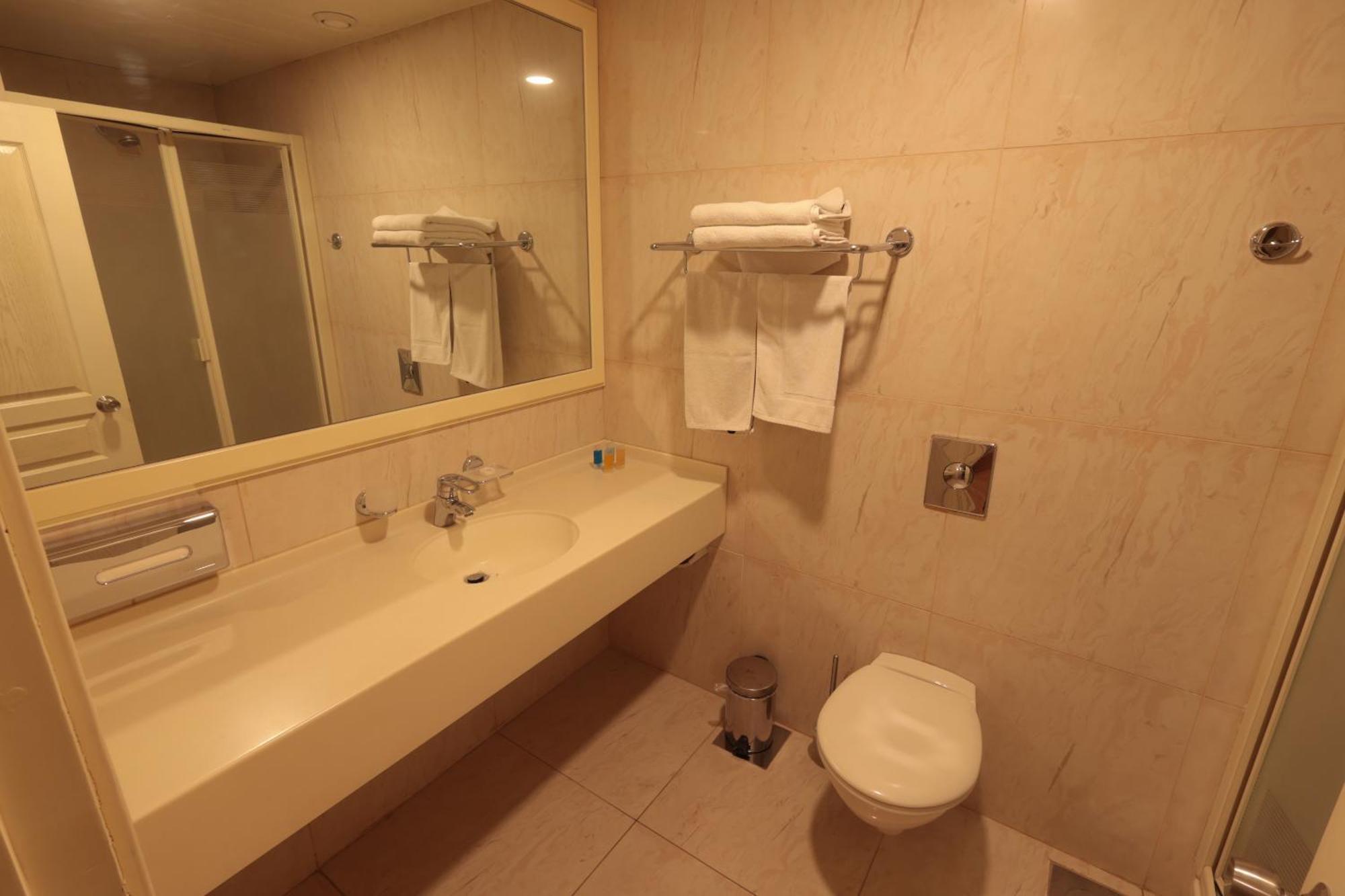 Monteverde Hotel Beit Mery Eksteriør bilde